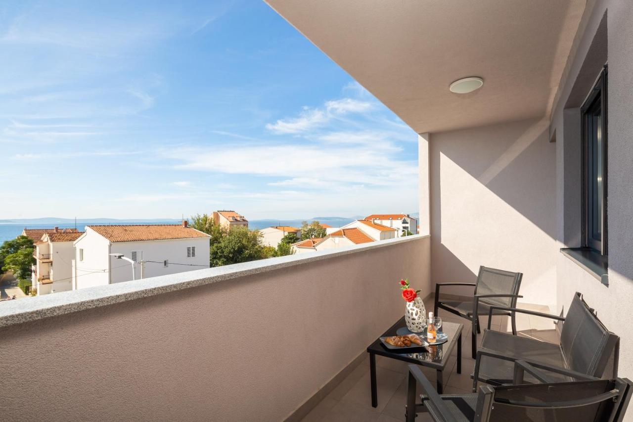 Mintos Luxury Resort Подстрана Экстерьер фото