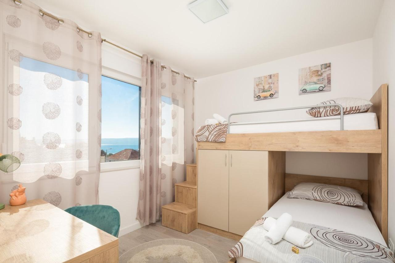 Mintos Luxury Resort Подстрана Экстерьер фото