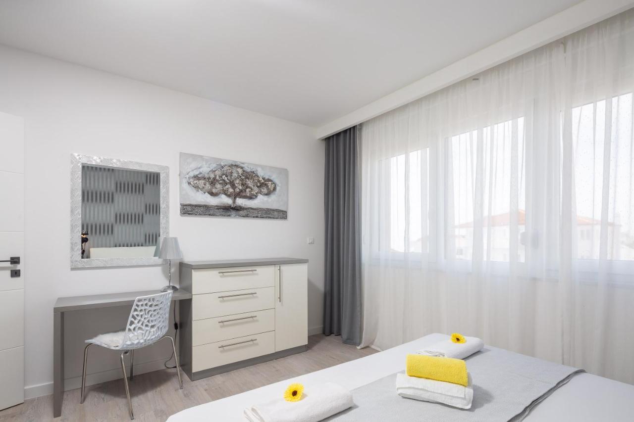 Mintos Luxury Resort Подстрана Экстерьер фото
