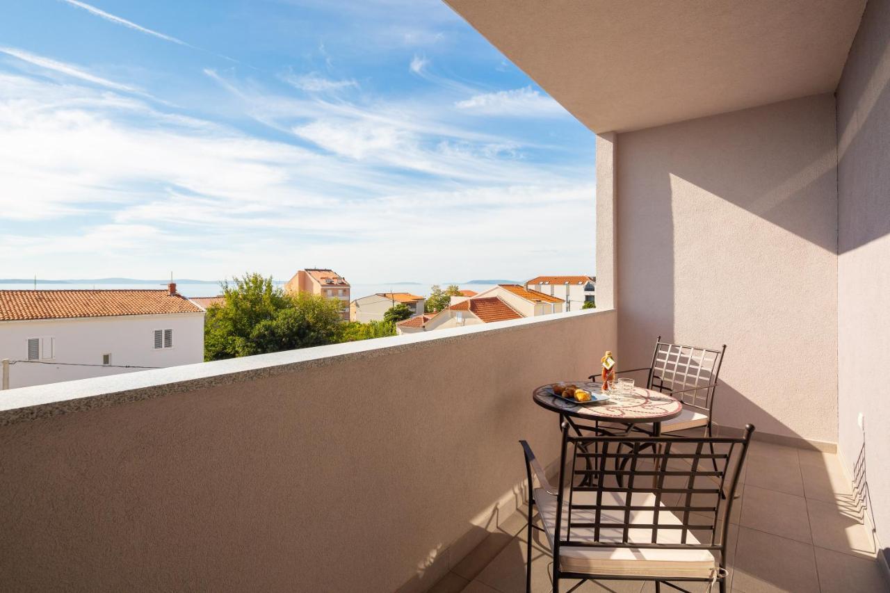 Mintos Luxury Resort Подстрана Экстерьер фото